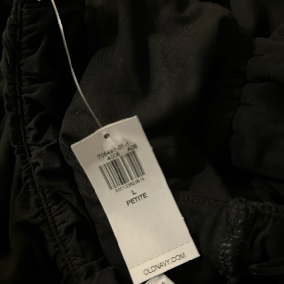 NWT! Old Navy Black Waist-Defined Halter Jumpsuit - Multiple Sizes 💎 - Picture 12 of 13